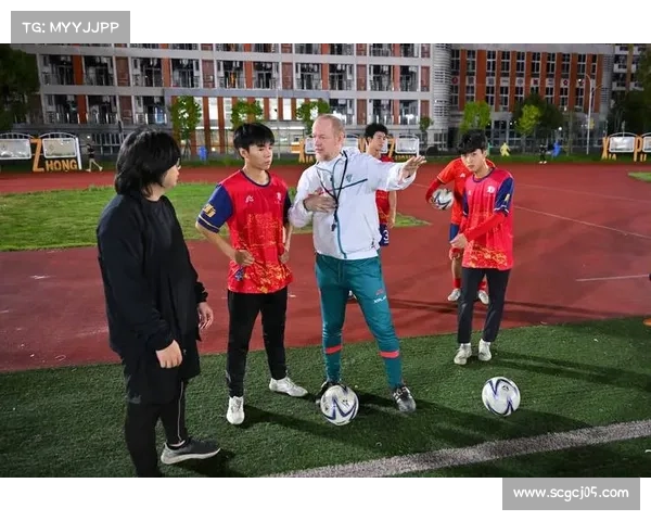 意甲球队青训成功案例与面临的挑战分析及未来发展方向